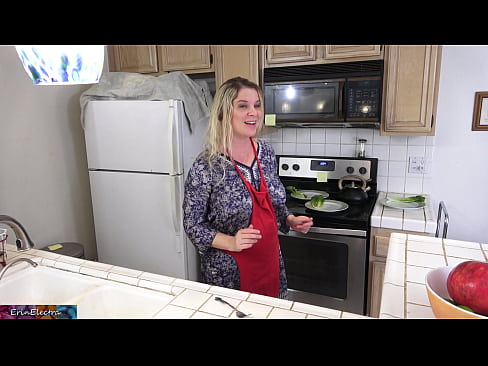 ❤️ Stepmom milking him in the kitchen before his date ❤️❌ Homemade porn at us en-us.redpornpictures.ru ️❤
